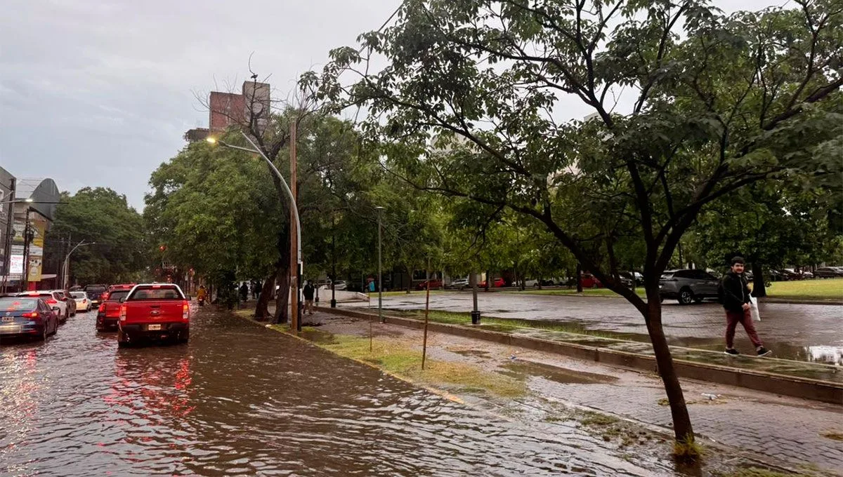 Calles anegadas por la lluvia