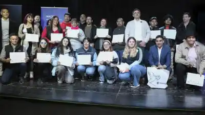 Guaymallén celebró la entrega de certificados a 53 vecinos que completaron talleres gratuitos de oficios