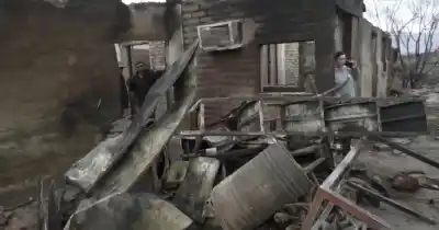 Las llamas lo arrasaron todo en Rawson y Pocito: el desesperado pedido de las familias que perdieron sus casas