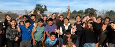 El programa «Mano a Mano» aterrizó en barrio Colón y los vecinos no salían de su asombro