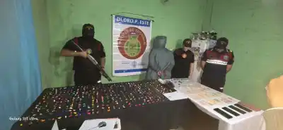 Allanamiento en Alderetes: encontraron un arsenal de drogas y detuvieron a una mujer