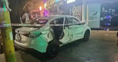 Chocaron en pleno centro mendocino y una joven murió: quién era la víctima