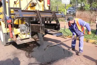 Oberá estrena maquinaria de bacheo y reduce el personal necesario a la mitad