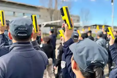 Neuquén suma 103 policías certificados para usar TASER 10: así se preparan