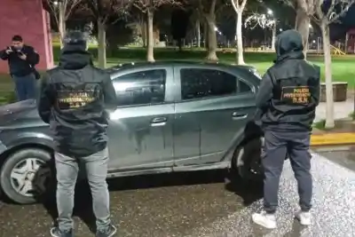Dos allanamientos en Neuquén: secuestran drogas, un inhibidor de alarmas y un auto vinculado a un robo