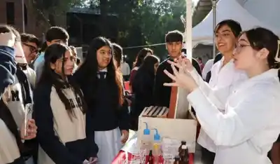 La UNSE abrió sus puertas a estudiantes secundarios: qué pueden conocer