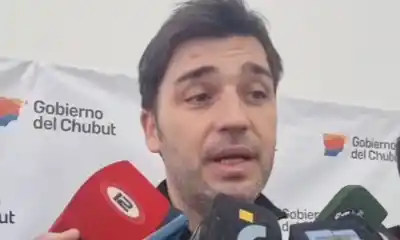 Torres confirmó acuerdos paritarios en la mayoría de los sectores y anunció una ley para la educación