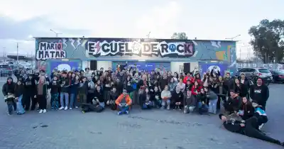 Guaymallén recordó a Marciano Cantero con música en vivo en la Escuela de Rock