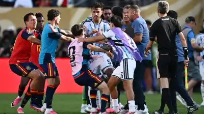 La FIFA habilitó a la Selección a cumplir las sanciones del Mundial en amistosos y oficiales