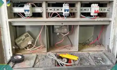 Conexiones clandestinas en Trelew: los riesgos que alertan desde la Cooperativa Eléctrica