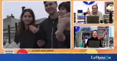 Le pidió casamiento a su novia en la pantalla gigante de La Opinión Austral