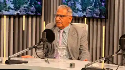 El intendente de Loreto defendió la educación pública y destacó las obras inauguradas con el gobernador