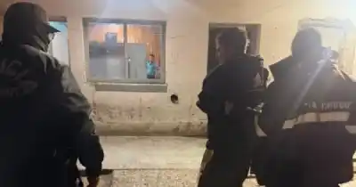 Pelea y disturbios en Quirno Costa: un hombre de 28 años terminó detenido