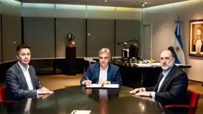 Alivio Cordobés: la tasa máxima del 35% que propone Llaryora para refinanciar deudas