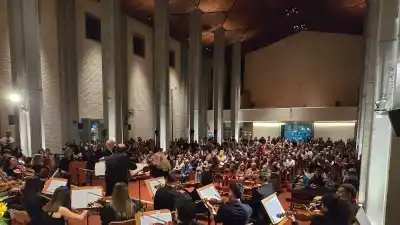 La Catedral de San Juan se llenó de música y fe: el concierto sinfónico que sorprendió a todos