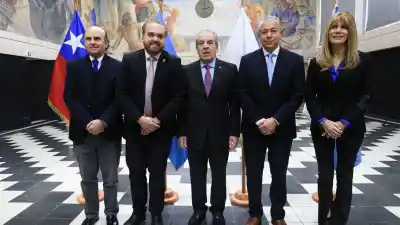 Figueroa en Chile: el plan vial para conectar Neuquén con el Pacífico
