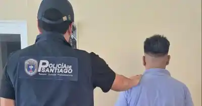 Violencia extrema en Nueva Francia: golpeó a su pareja, huyó a caballo y luego regresó para un acto de venganza