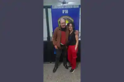 Pidió ayuda a su padre por teléfono y la policía la rescató de una situación de maltrato