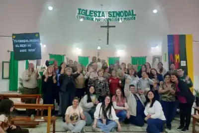 La Renovación Carismática celebró su misa mensual en la Cuasiparroquia San Pantaleón de Goya
