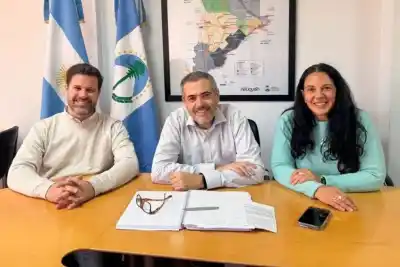 Pasantías en hosterías del Alto Neuquén: el acuerdo entre NeuquénTur y la UNCo que amplía las prácticas
