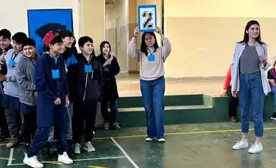 Estudiantes de Rawson aprenden a poner en palabras lo que sienten