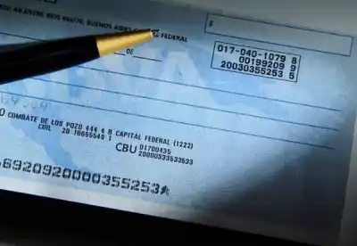 Estafas en Marketplace con cheques adulterados y perfiles falsos: el método que usaba el acusado