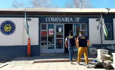 Dos adolescentes de 16 años intentaron robar una casa en Roca: cómo fueron descubiertos