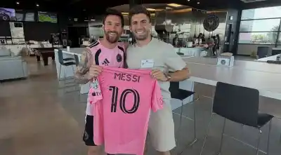 Kevin Benavides y Messi, cara a cara en Miami: la revelación del salteño tras el encuentro