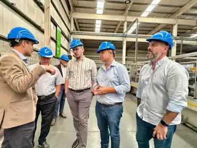 La visita que revela el plan oculto para la industria de Almirante Brown
