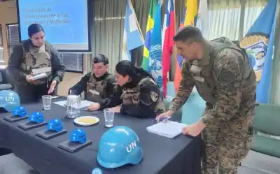 Una oficial de Misiones, con puntaje perfecto en la capacitación de la ONU para misiones de paz