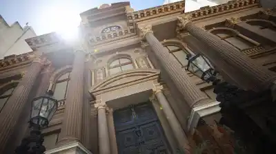 El Banco Central compró US$93 millones y quedó a un paso del récord: por qué se desaceleró en agosto