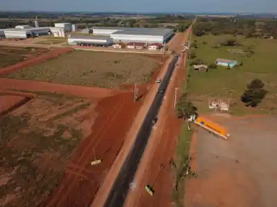 Valdés inauguró el acceso a la planta de Zozzoli en Santo Tomé: qué busca la obra