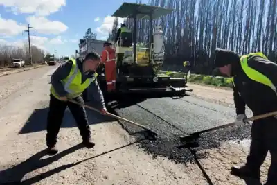 Obras de bacheo en la ruta 7: desde cuándo y hasta cuándo habrá reducción de calzada entre Añelo y Río Negro
