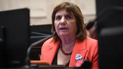 Bullrich pidió a bancos y deudores que "empiecen a pensar salidas" ante la morosidad: qué riesgo ven en el Gobierno