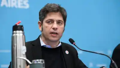 Encuesta: Kicillof lidera la oposición y el peronismo empata con LLA, pero la mayoría quiere un cambio