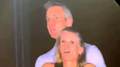 La mujer del beso viral de Coldplay rompe el silencio: revela el detalle que nadie conocía sobre esa noche