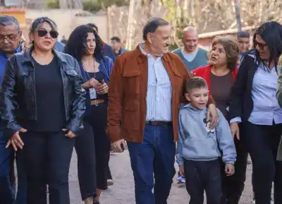 Plan Angelelli: Quintela entregó viviendas en Sañogasta y confirmó que el programa sigue en toda la provincia