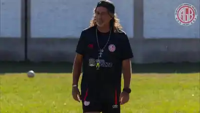 Tata Farjat, el jujeño que hizo del fútbol una forma de vida: qué dejó su paso por los clubes