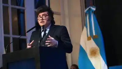 Milei negocia con gobernadores aliados la suspensión de las PASO: el rol clave de Karina