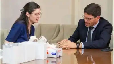 Narcotests obligatorios para funcionarios santafesinos: qué cargos alcanza la ley y qué pasa si dan positivo