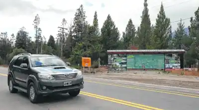 Un candado en una tranquera bloqueó un paso vecinal en El Bolsón: la dura advertencia del juez