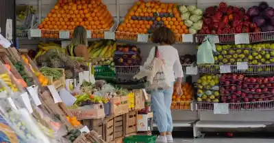 Rosario: La escalada de precios que dejó a una familia tipo necesitando más de $1.5 millones para no ser pobre