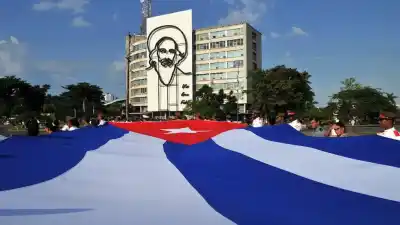 Costa Rica cierra su embajada en Cuba y ordena una drástica retirada diplomática