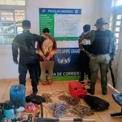 Abigeato en Ituzaingó: disparos, persecución en el Paraná y dos detenidos con lancha y herramientas