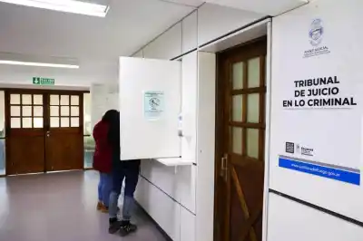 Absolvieron a un hombre acusado de abusar de su expareja: el punto clave que definió el fallo