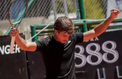 Dos correntinos en semifinales de torneos ITF M15: cómo les fue en la jornada del viernes