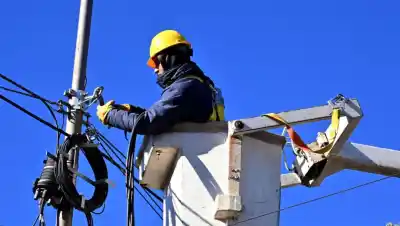 Corte de luz programado en Roca y Cervantes: qué zonas quedarán sin servicio este domingo