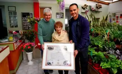 Florería "Carlitos" cumple 60 años en Rawson: el orgullo de una familia que sigue apostando a la ciudad