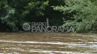 El Río Dulce desborda y deja un panorama desolador en el interior santiagueño: así responden las comunidades