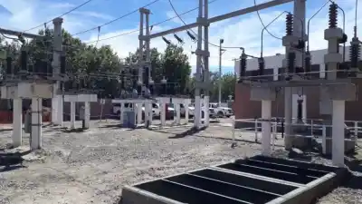 Corte de luz de más de siete horas en Roca y Cervantes: qué zonas quedarán sin servicio el domingo